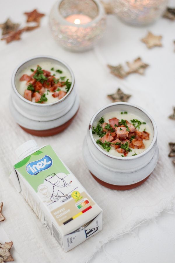 Festive cauliflower soup with bacon
