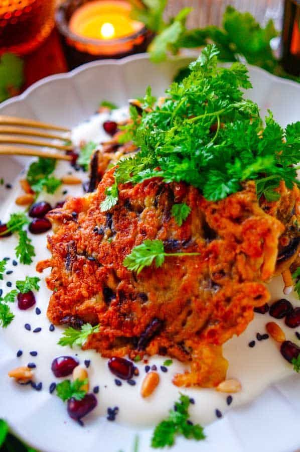 Carrot fritters with halloumi