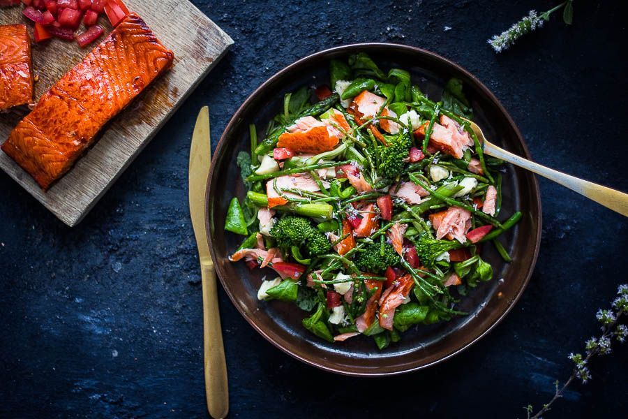 Smoked salmon salad