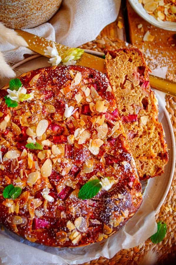 Yogurt cake with rhubarb