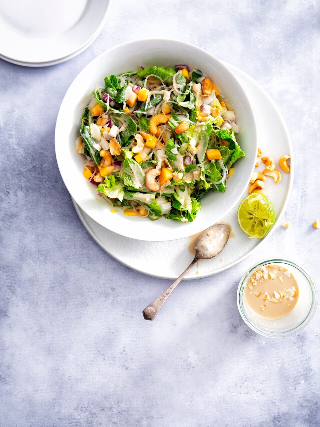 Pak choi salad with mango, red onion and coconut