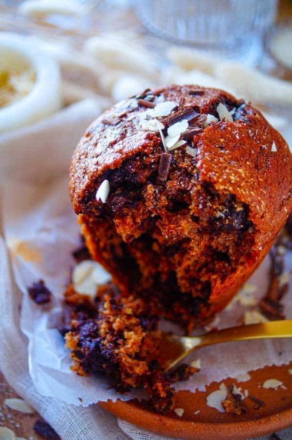 Banana muffins with chocolate