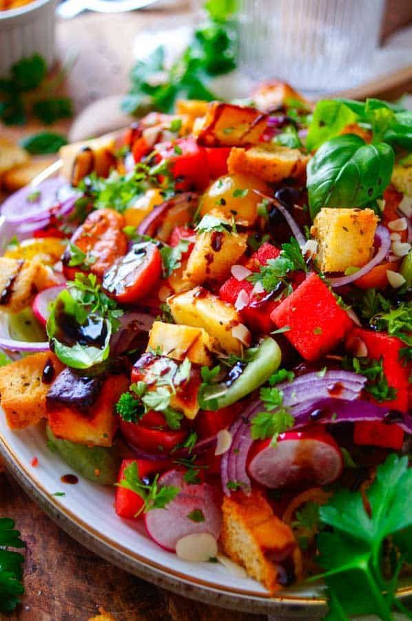 Panzanella salad with watermelon and halloumi