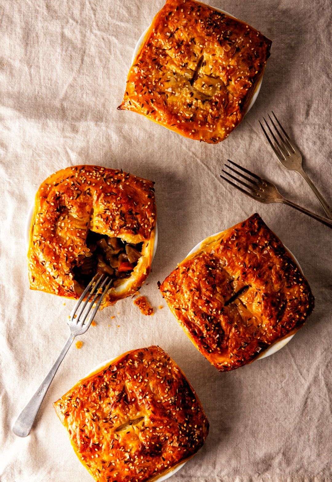 Pot pie with shiitake mushrooms, sage and bock beer