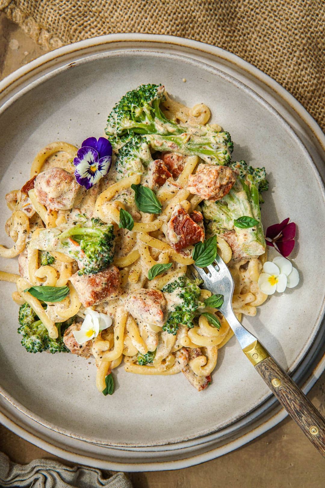 Pasta with vegan tofu cream sauce