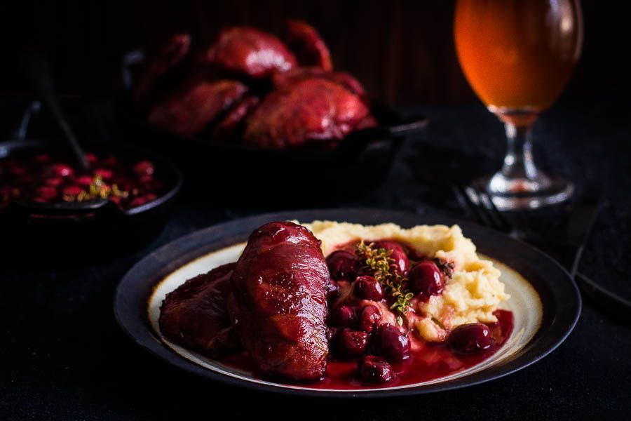 Pork cheeks with cherry