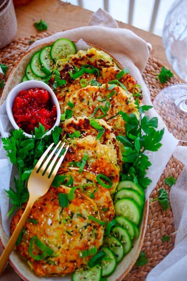 Zucchini cookies with white cabbage & chili jam