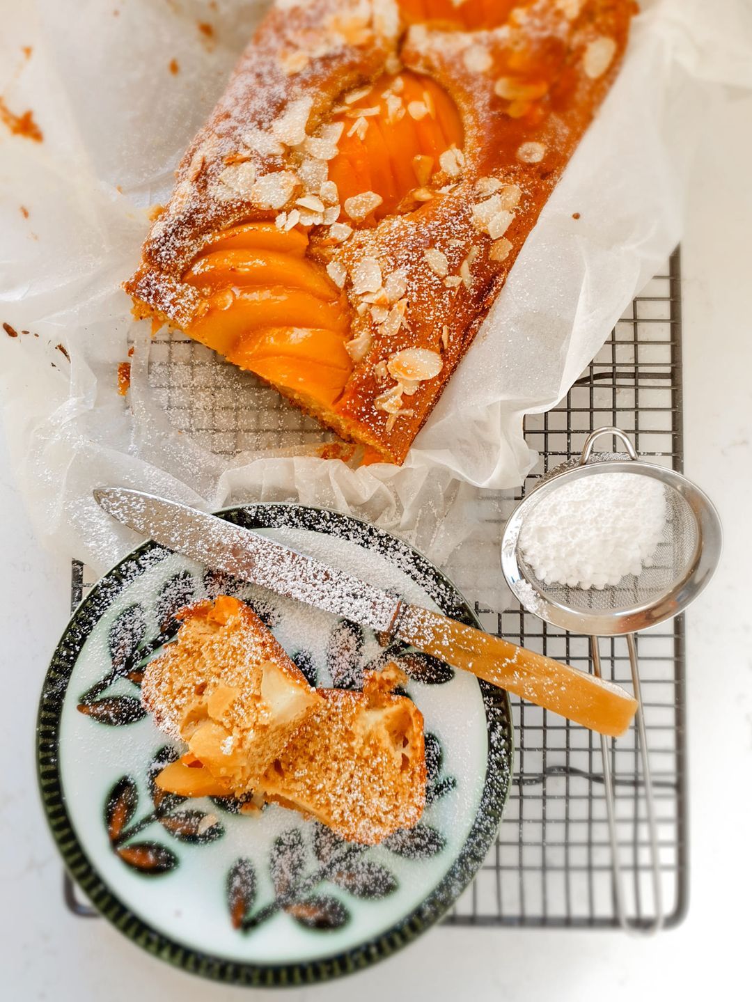 Apricot & apple cake