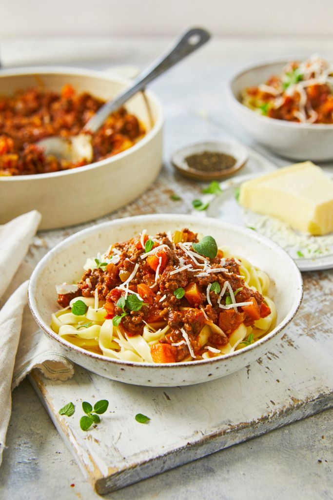 Pasta with lamb ragù, oregano and parmesan