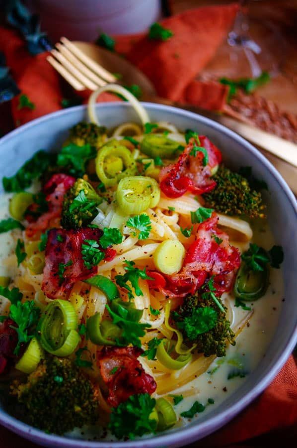Pasta with camembert sauce
