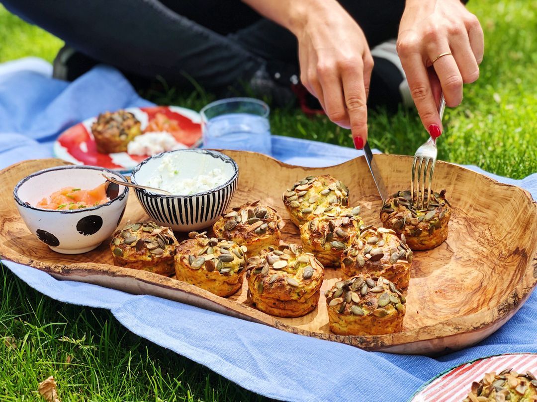 Savory picnic muffins with cottage cheese and smoked salmon