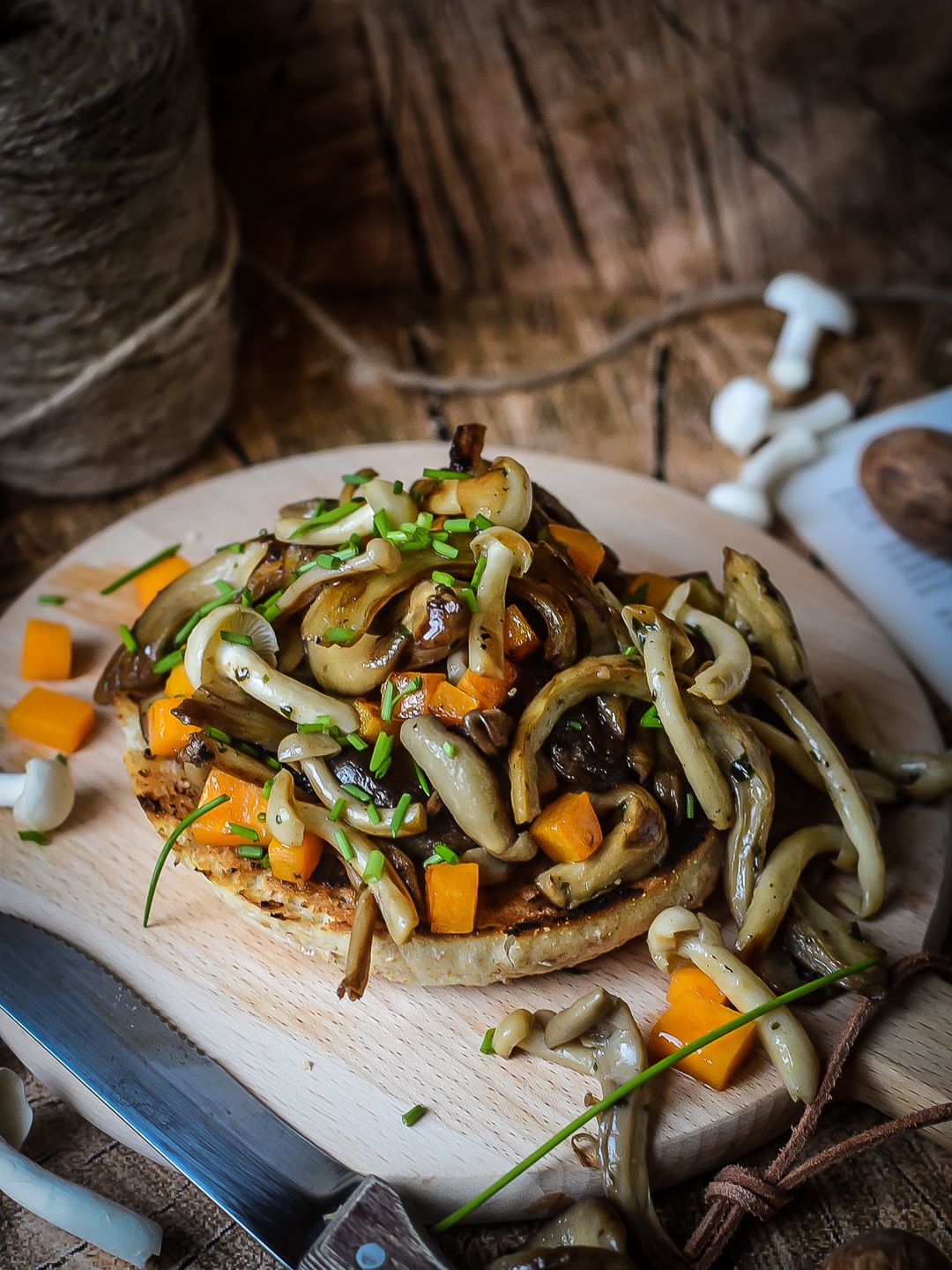 Toast mushroom puts butternut in lookboter