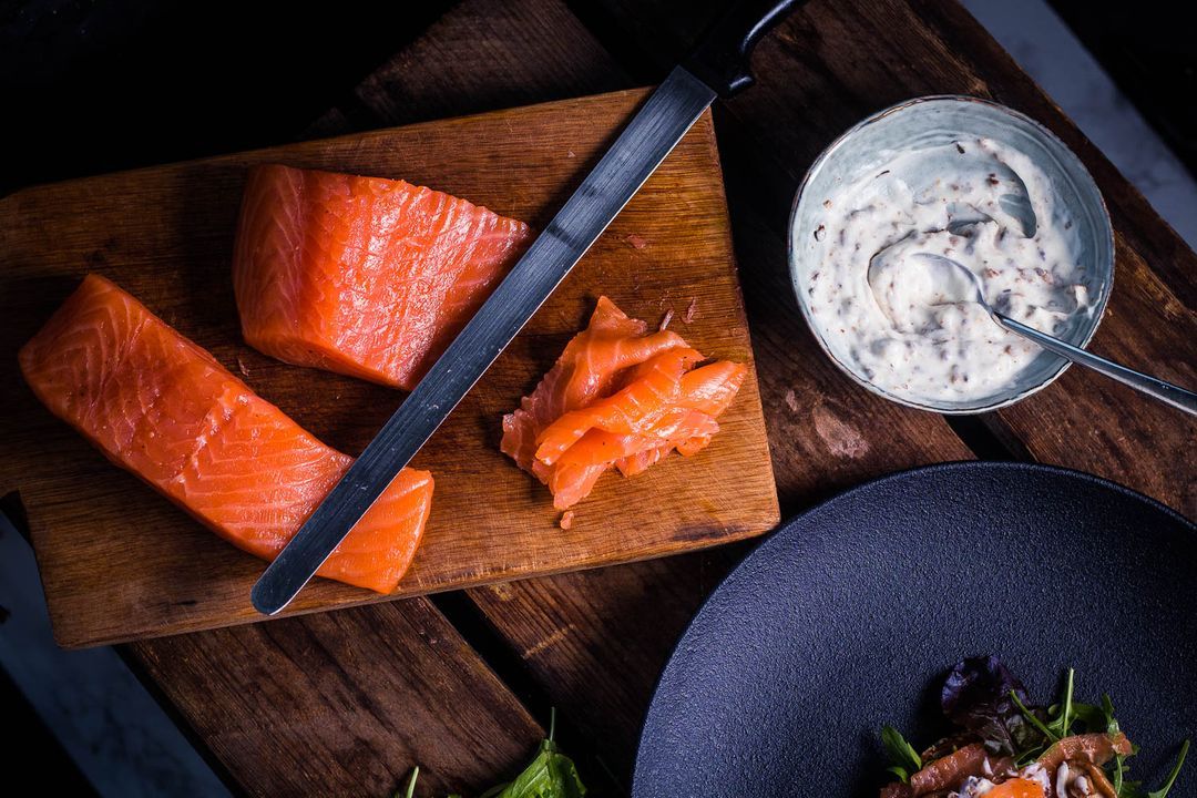 How do you make delicious cold smoked salmon on your BBQ?